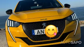 Peugeot 208 1.2 PureTech Life Signature de 2021