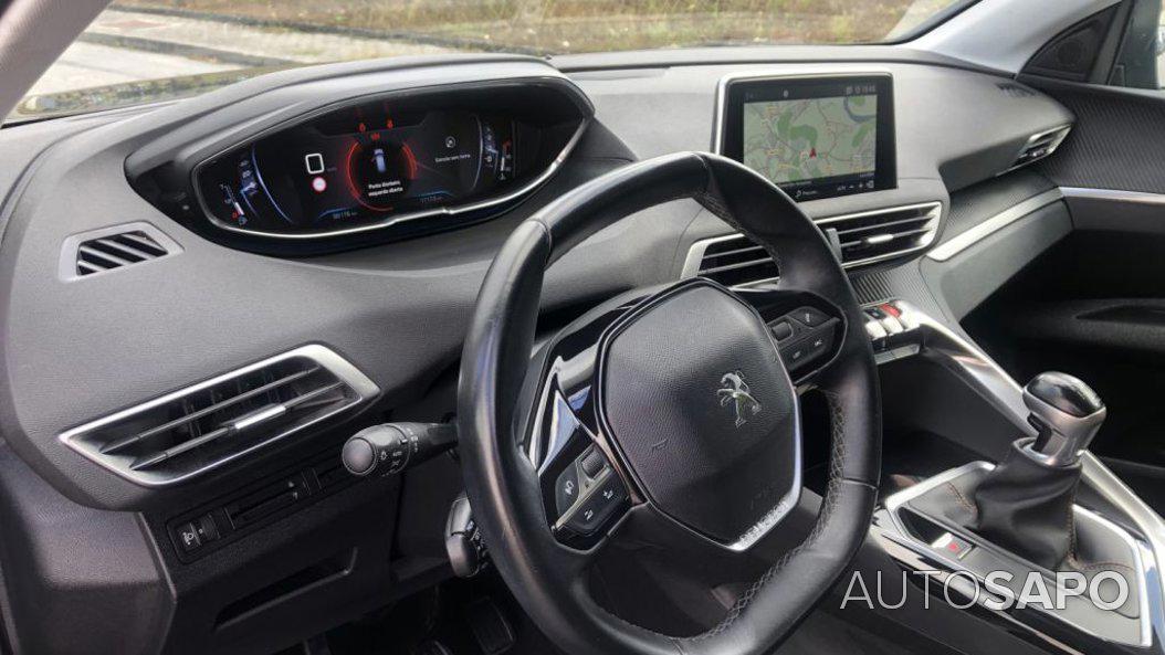 Peugeot 3008 1.2 PureTech Active de 2019