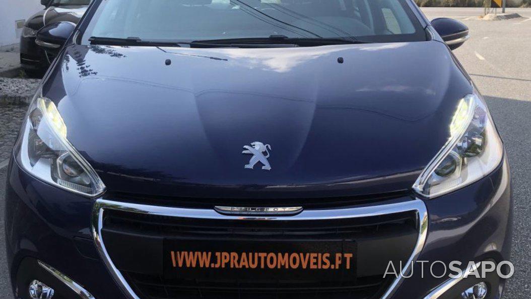 Peugeot 208 1.6 Blue HDI Style de 2013