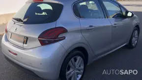 Peugeot 208 1.2 PureTech Allure de 2018