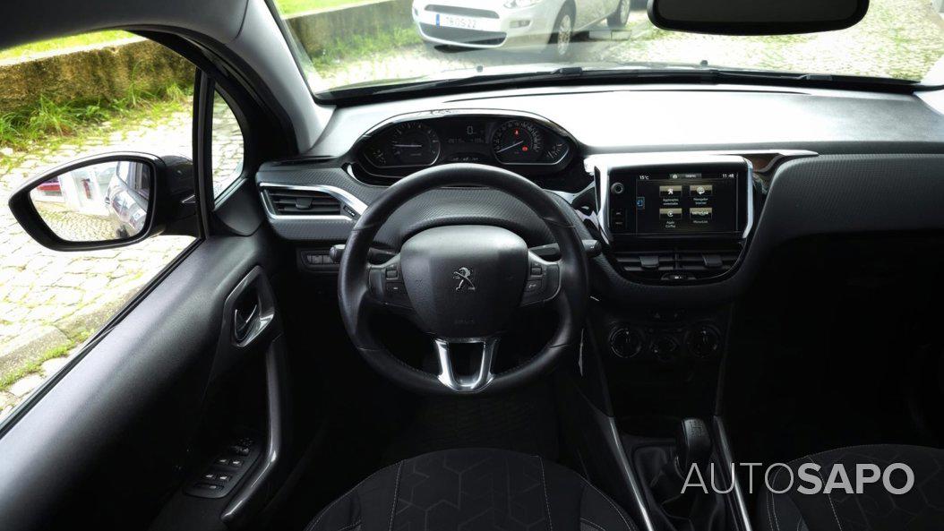 Peugeot 2008 1.2 PureTech Active de 2016