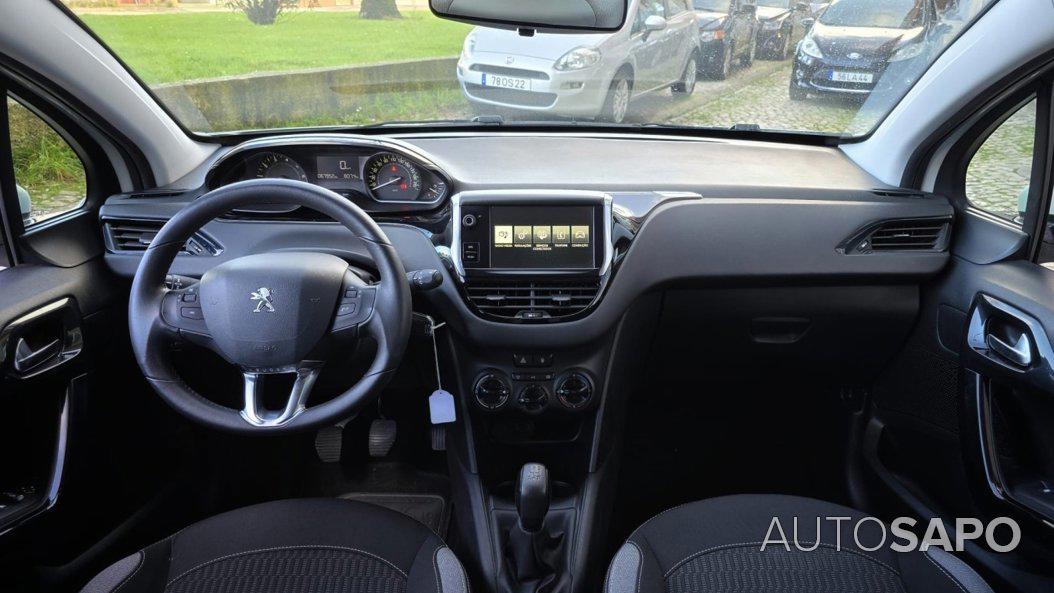 Peugeot 208 1.2 PureTech Active de 2015