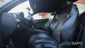 Audi TT 2.0 TDi quattro S-line de 2008