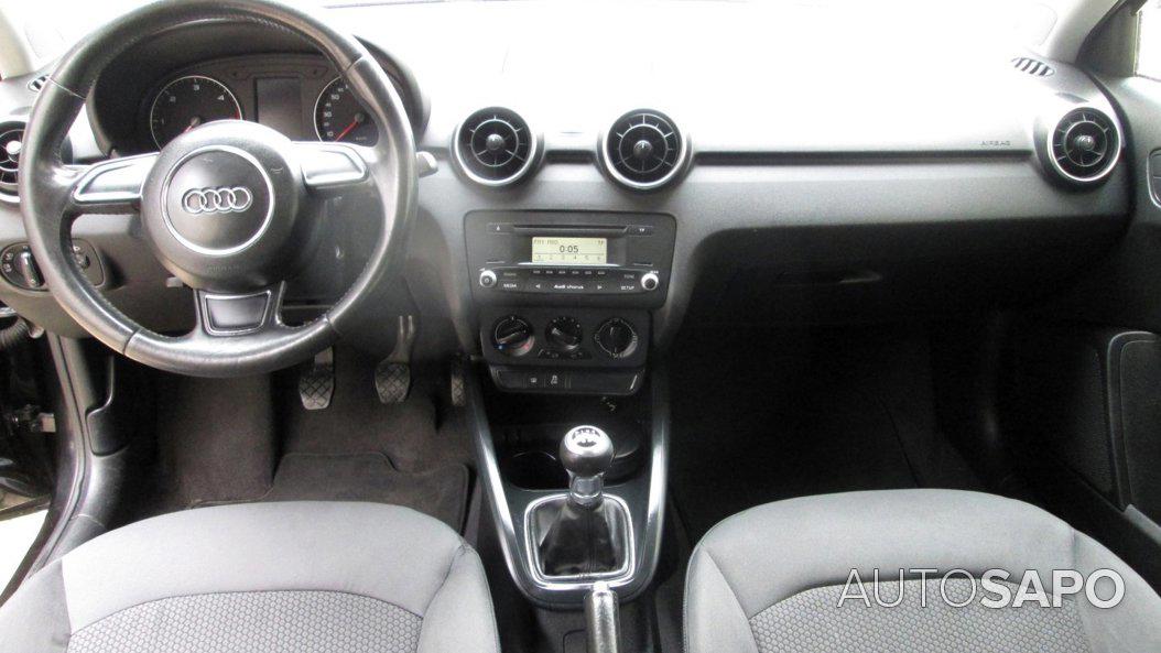 Audi A1 1.6 TDi Sport de 2011