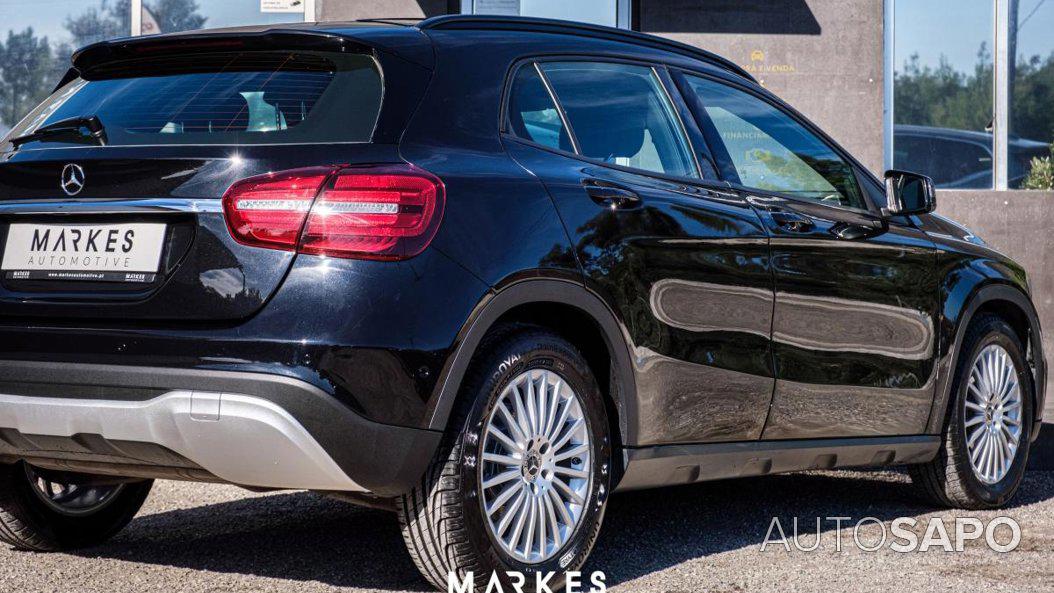 Mercedes-Benz Classe GLA 180 d Style Aut. de 2017