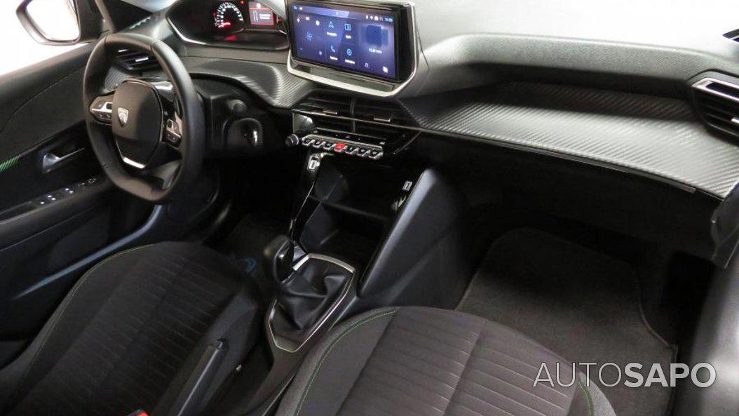 Peugeot 208 1.2 PureTech Active de 2024