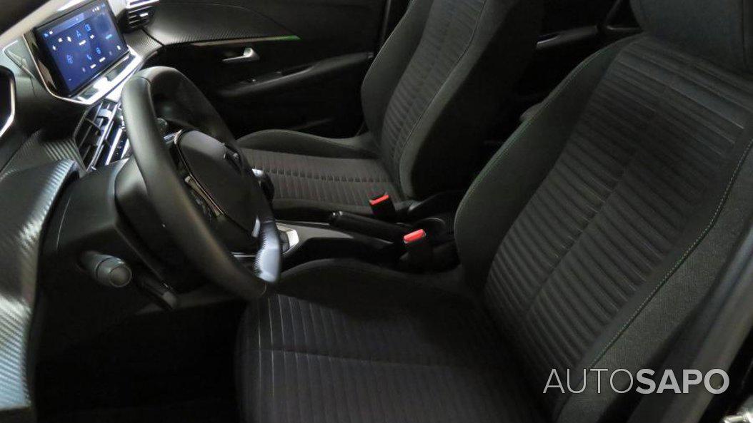 Peugeot 208 1.2 PureTech Active de 2024