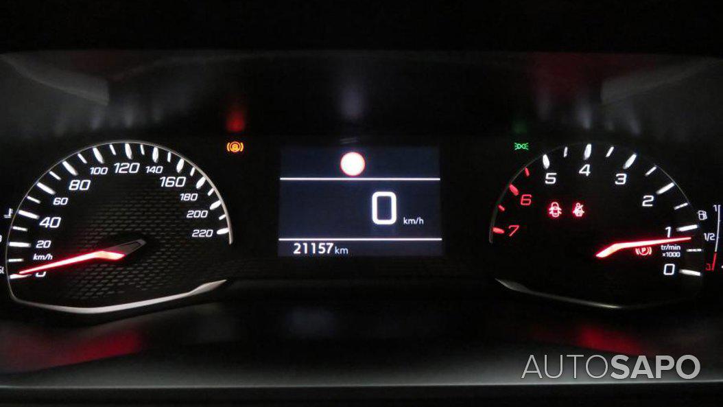 Peugeot 208 1.2 PureTech Active de 2024
