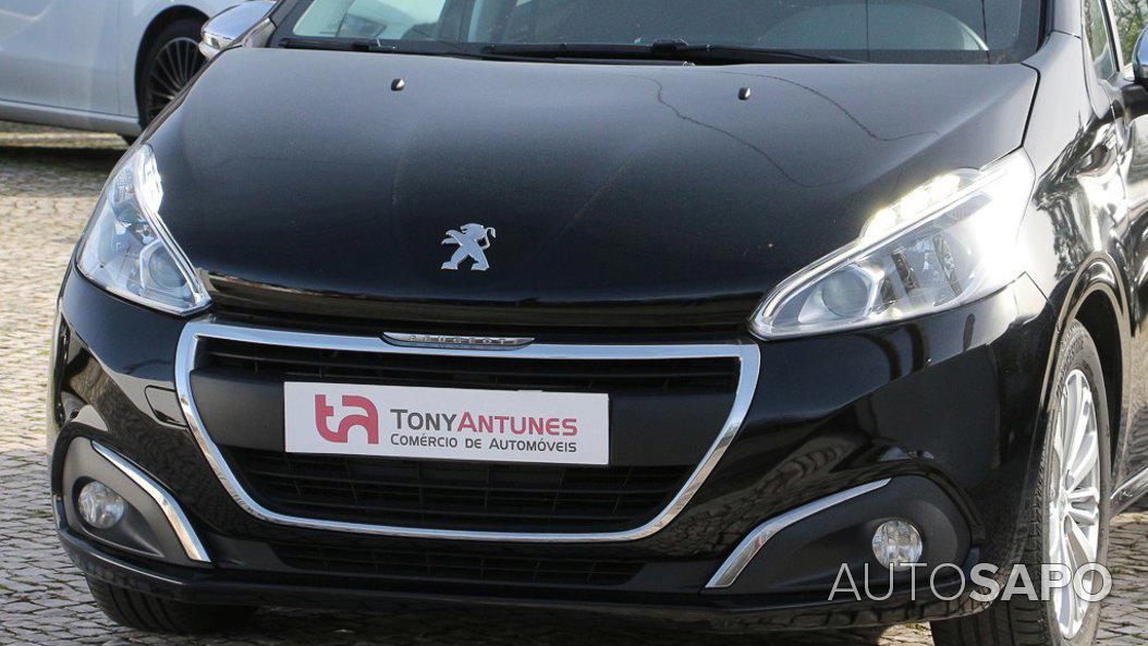 Peugeot 208 de 2016