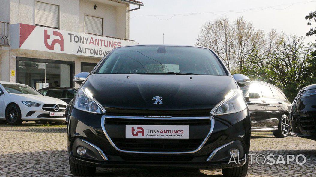 Peugeot 208 de 2016