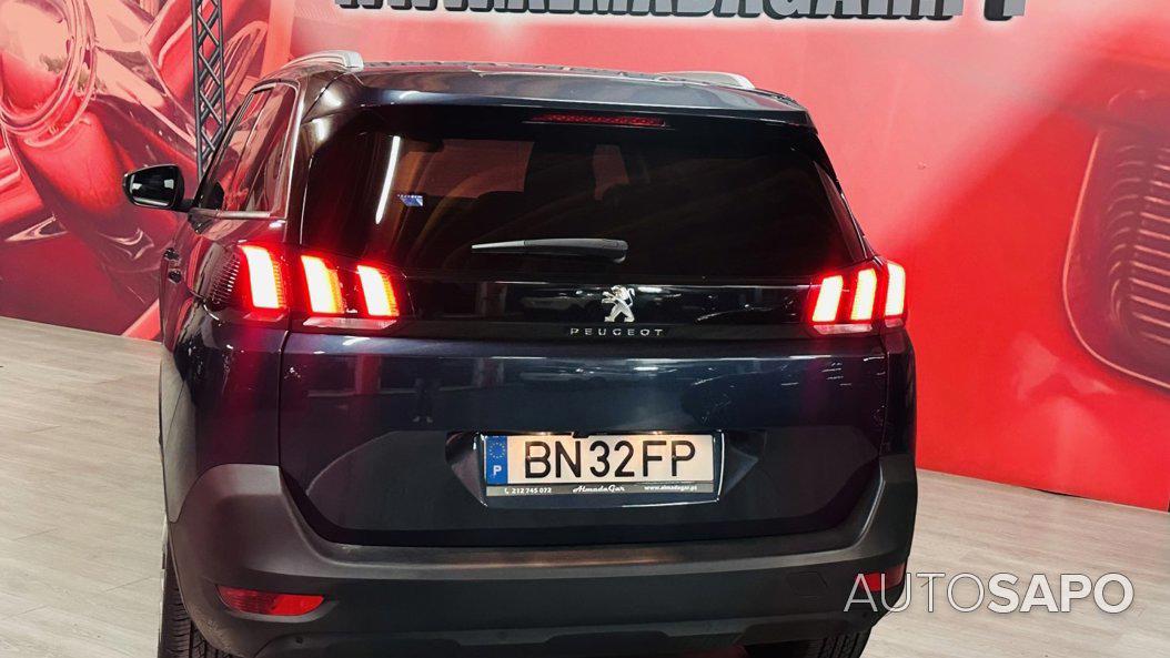 Peugeot 5008 1.2 PureTech Allure EAT8 de 2019