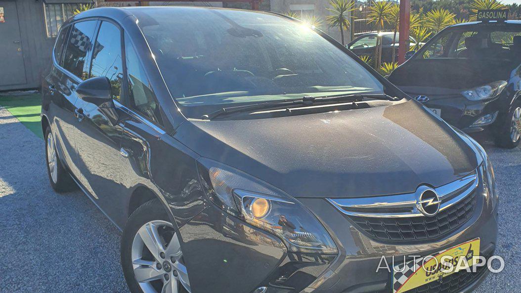 Opel Zafira de 2014