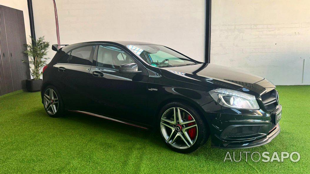 Mercedes-Benz Classe A 45 AMG 4Matic de 2015