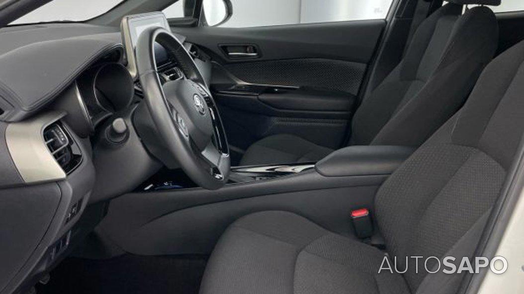 Toyota C-HR 1.8 HSD Comfort+Pack Style de 2018