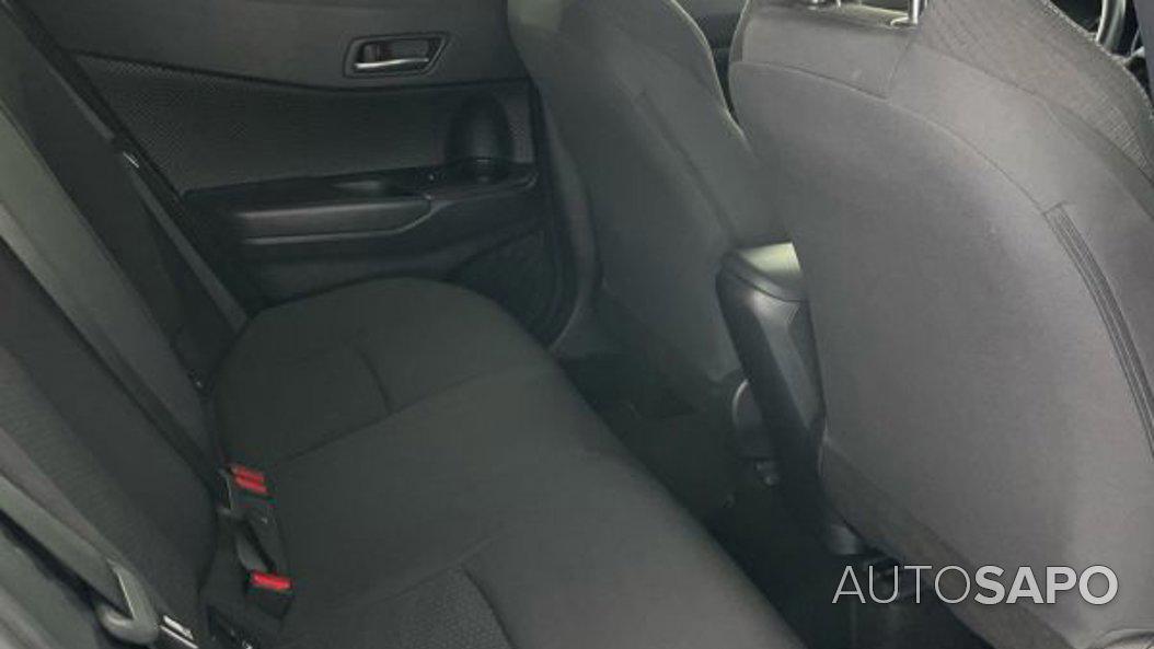 Toyota C-HR 1.8 HSD Comfort+Pack Style de 2018