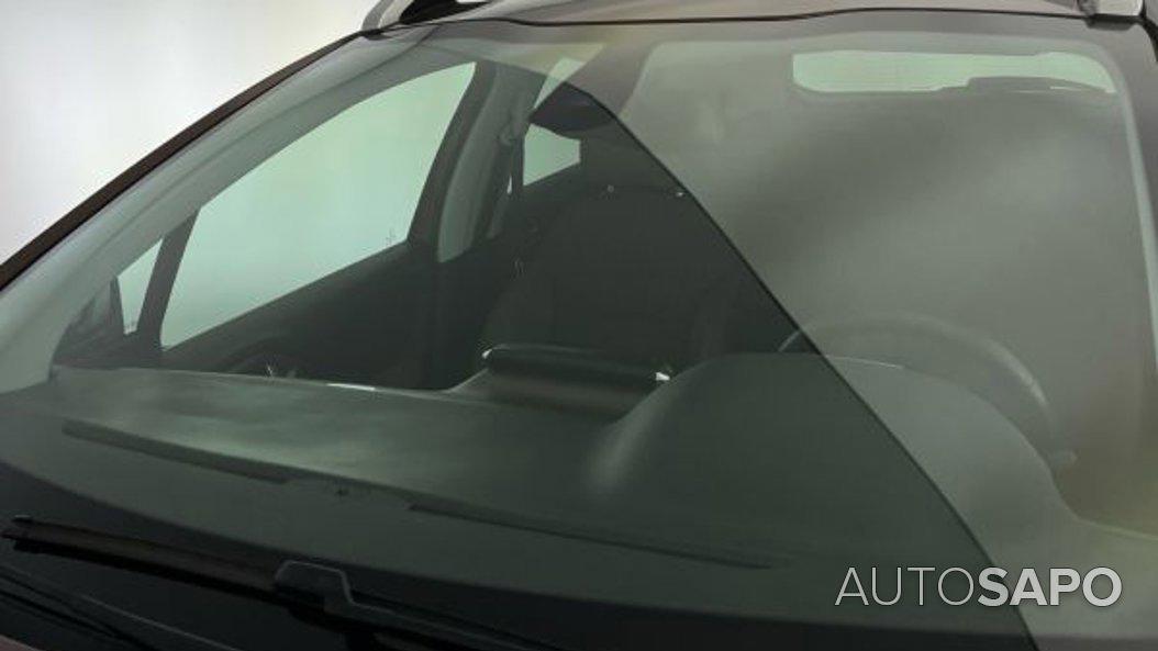 Peugeot 2008 1.2 PureTech Allure de 2015