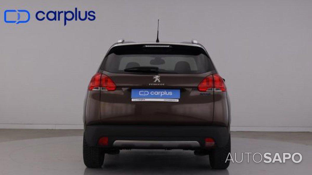 Peugeot 2008 1.2 PureTech Allure de 2015