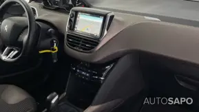 Peugeot 2008 1.2 PureTech Allure de 2015