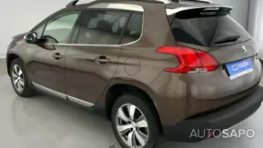 Peugeot 2008 1.2 PureTech Allure de 2015