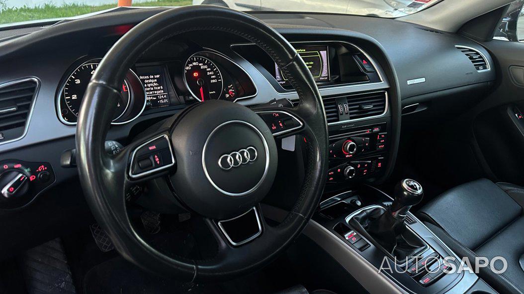 Audi A5 2.0 TDi Business Line S-line de 2013