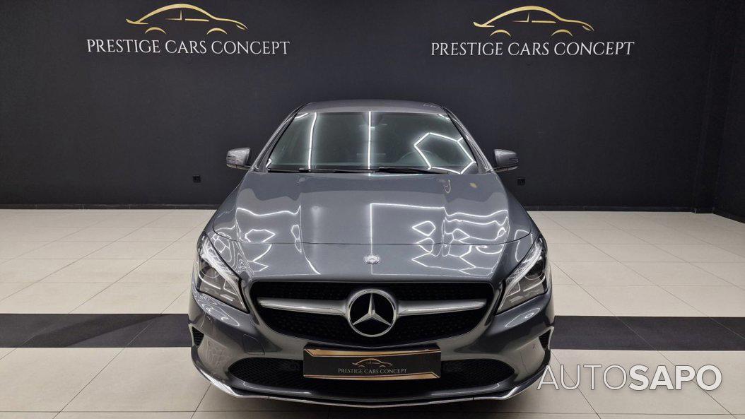 Mercedes-Benz Classe CLA 180 d AMG Line de 2016