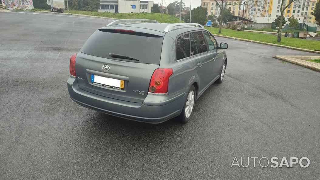 Toyota Avensis 2.0 D-4D Exclusive de 2003