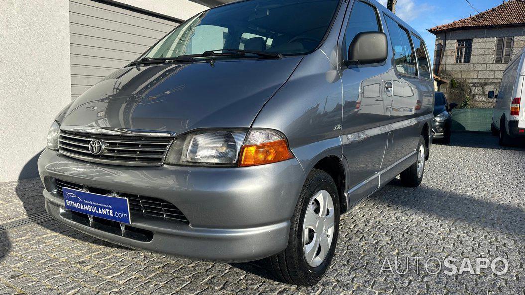 Toyota Hiace de 2004