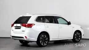 Mitsubishi Outlander 2.0 PHEV Intense Navi de 2017