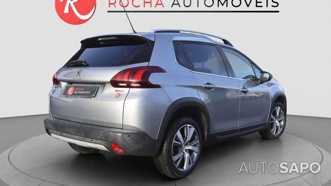 Peugeot 2008 1.2 PureTech Allure EAT6 de 2017