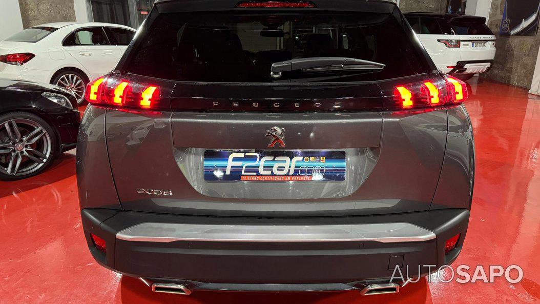 Peugeot 2008 1.2 PureTech Allure EAT8 de 2021