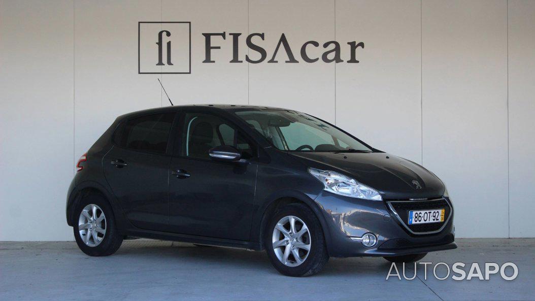 Peugeot 208 de 2014