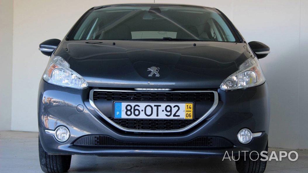 Peugeot 208 de 2014