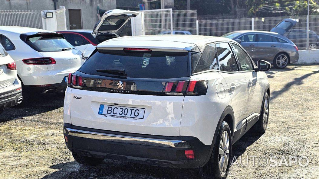 Peugeot 3008 1.2 PureTech Allure EAT8 de 2019