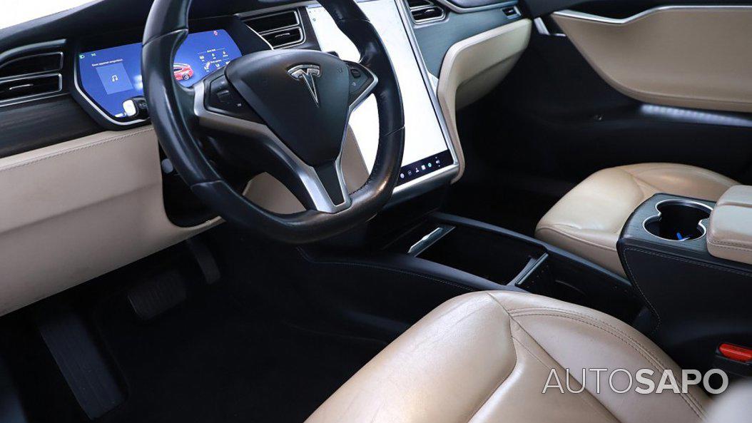 Tesla Model S de 2016