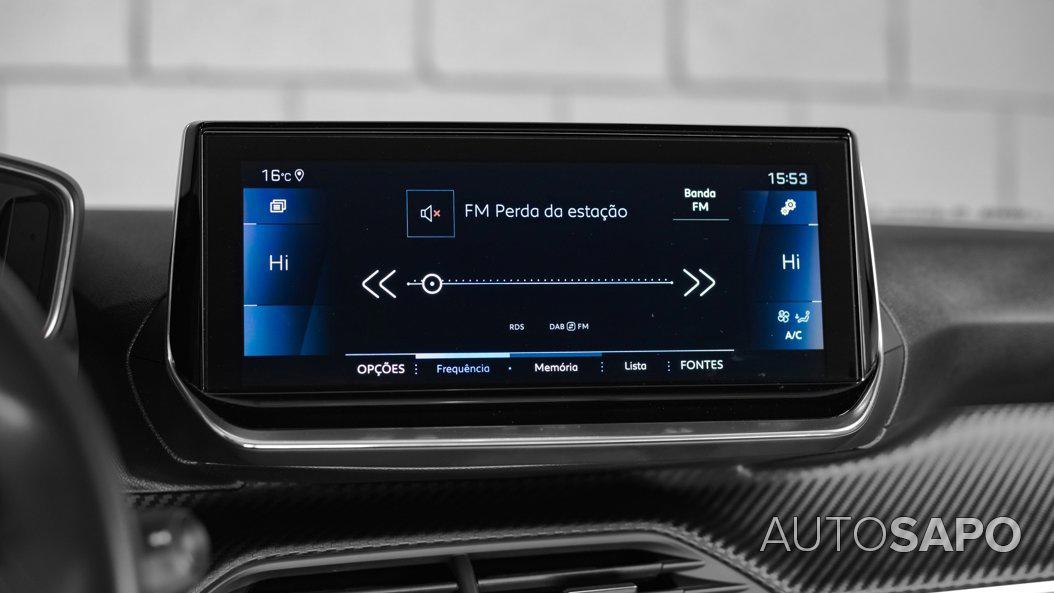 Peugeot 2008 1.2 PureTech Allure EAT8 de 2021