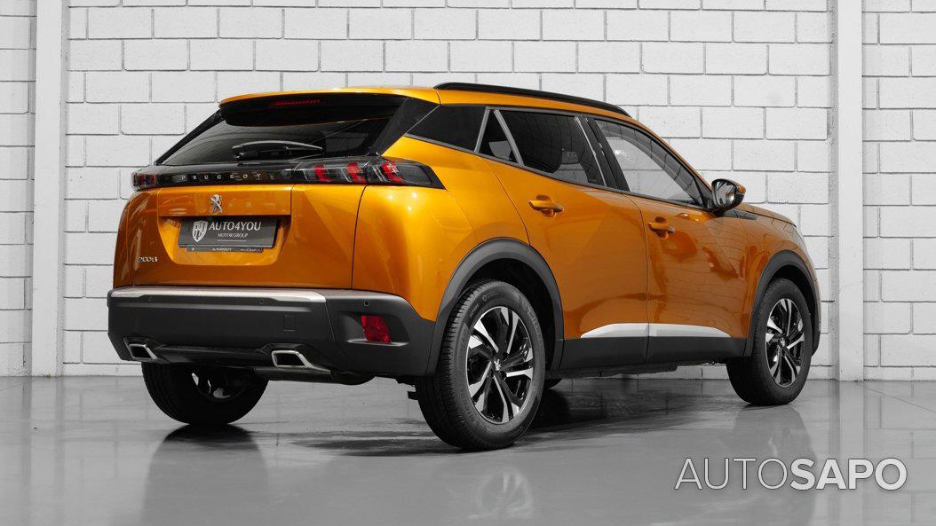 Peugeot 2008 1.2 PureTech Allure EAT8 de 2021