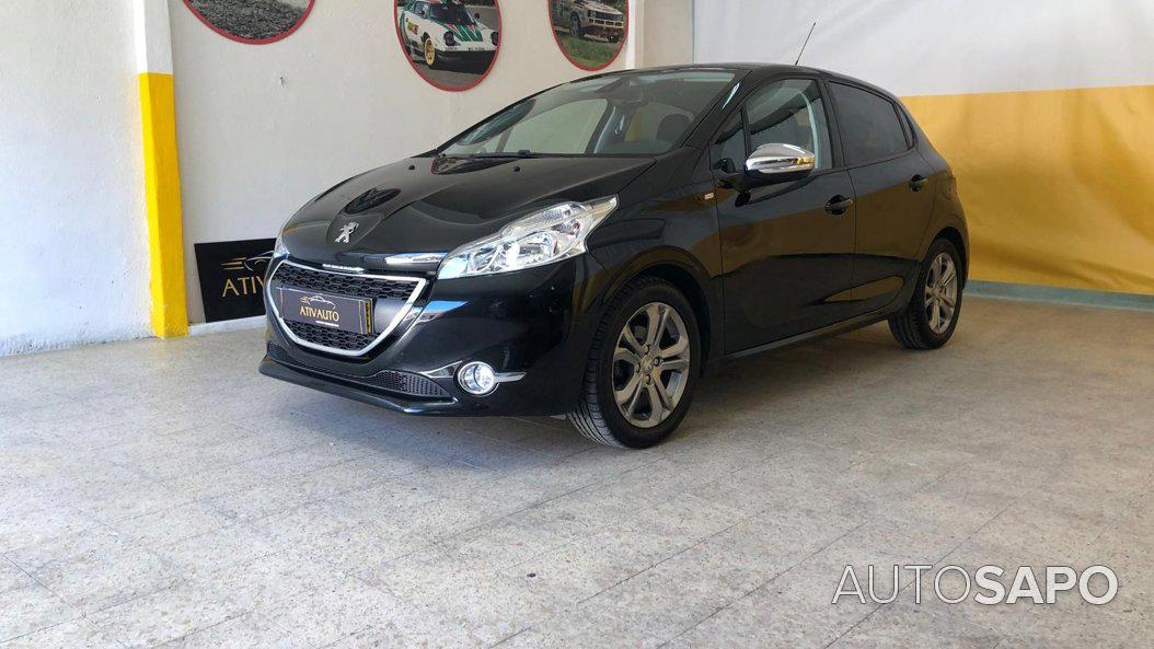 Peugeot 208 de 2015