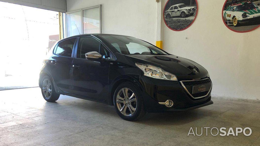 Peugeot 208 de 2015