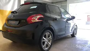 Peugeot 208 de 2015