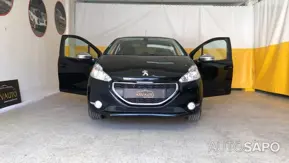 Peugeot 208 de 2015