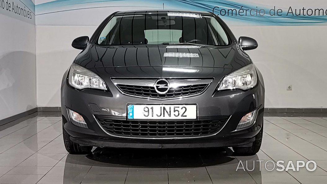 Opel Astra de 2010