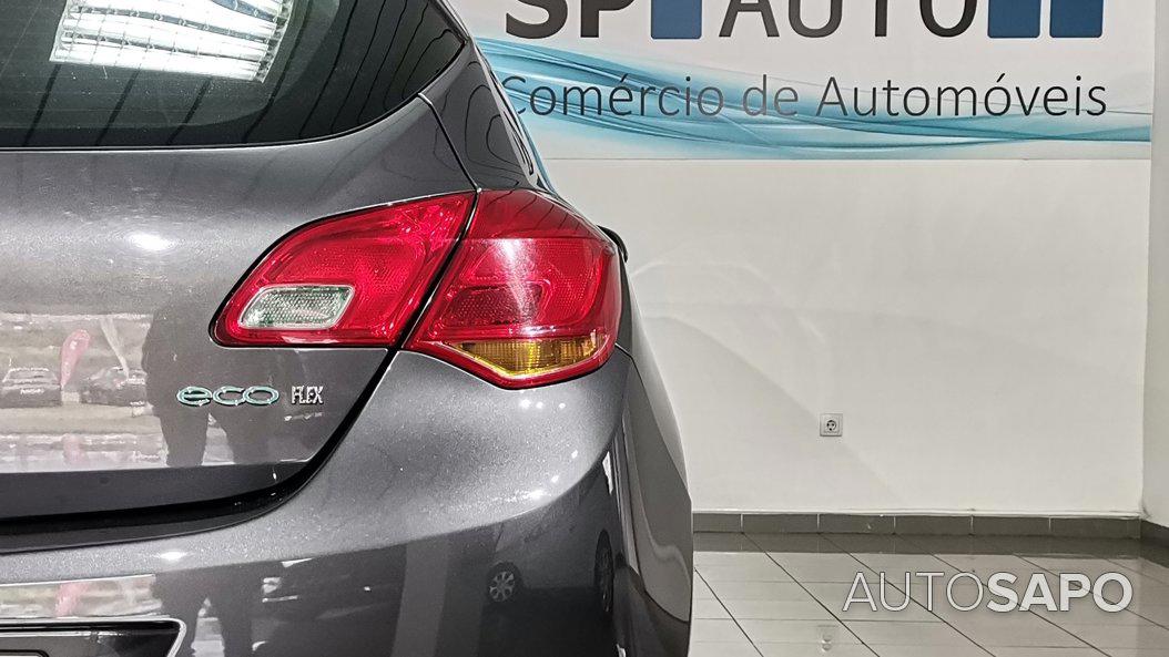 Opel Astra de 2010