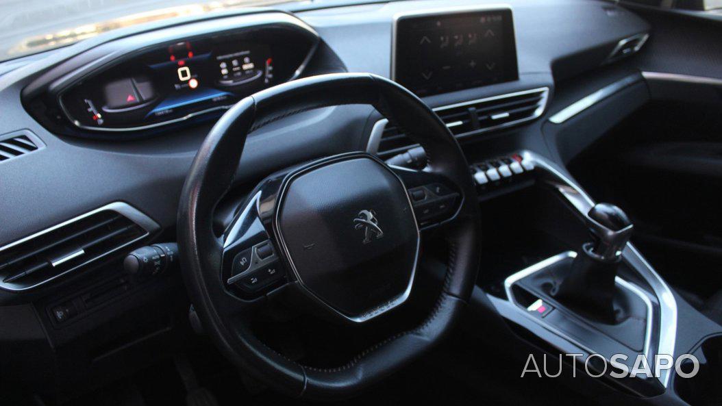 Peugeot 3008 1.5 BlueHDi Active de 2019