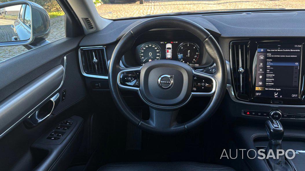 Volvo V90 2.0 D4 Momentum Plus Geartronic de 2018