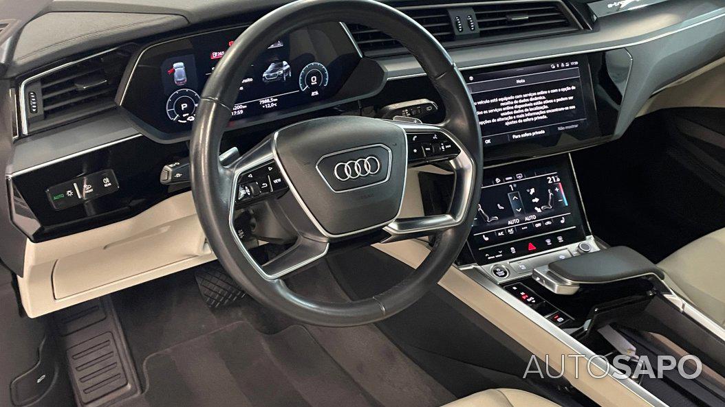 Audi e-tron 55 quattro Advanced de 2020