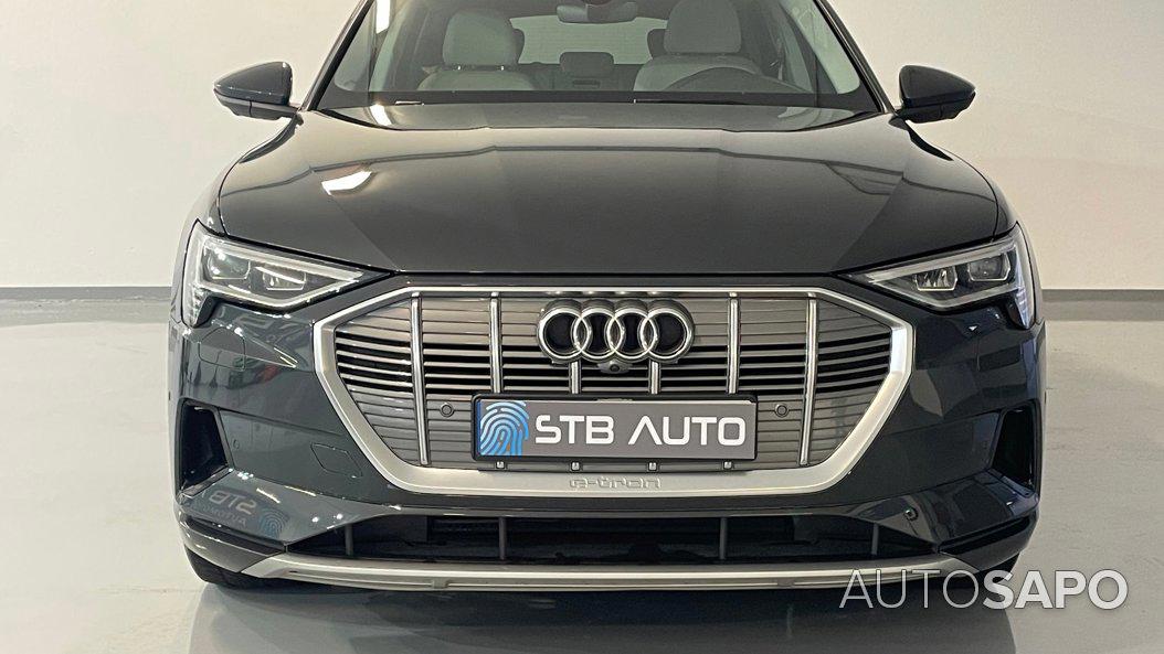 Audi e-tron 55 quattro Advanced de 2020