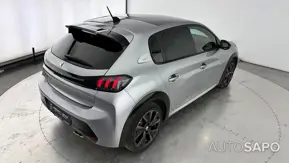 Peugeot 208 1.2 PureTech GT EAT8 de 2023