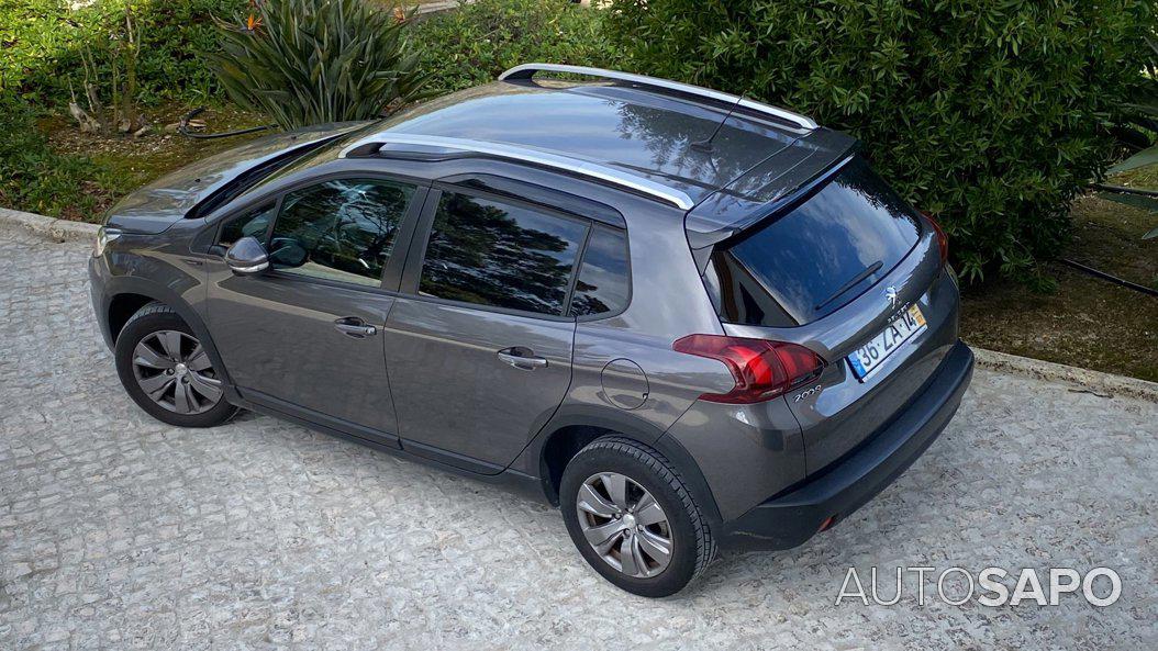 Peugeot 2008 1.2 PureTech Style de 2019