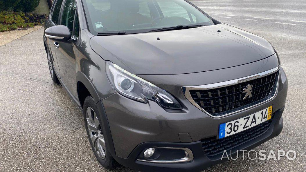 Peugeot 2008 1.2 PureTech Style de 2019