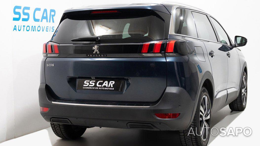 Peugeot 5008 1.2 PureTech Allure EAT8 de 2019